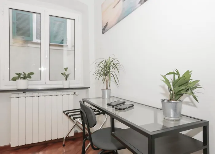 Apartment Brignole - Metropolitana- Ac - Bilocale 3 Posti Letto - 1000 Mbps - Tao's House 2 *