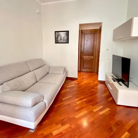 아파트 Brignole - Metropolitana- Ac - Bilocale 3 Posti Letto - 1000 Mbps - Tao's House 2