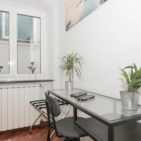 아파트 Brignole - Metropolitana- Ac - Bilocale 3 Posti Letto - 1000 Mbps - Tao's House 2 *